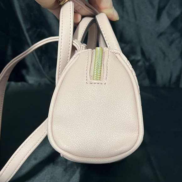 Juicy Couture NWOT's - Womens Pink Small Monogram Crossbody Purse - Picture 5 of 10